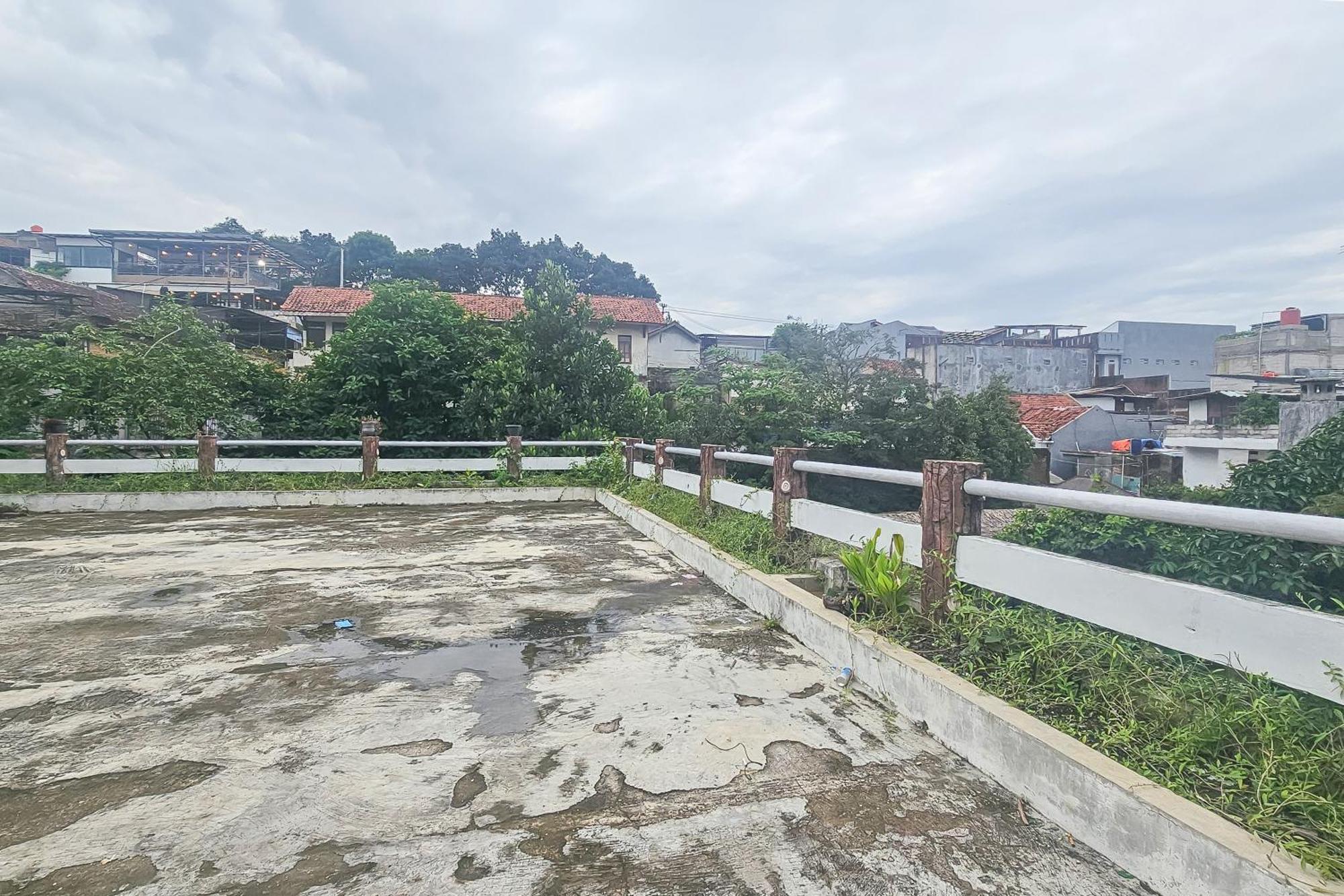 Urbanview Villa Balong Bho Syariah Bandung Cibiru Exterior foto